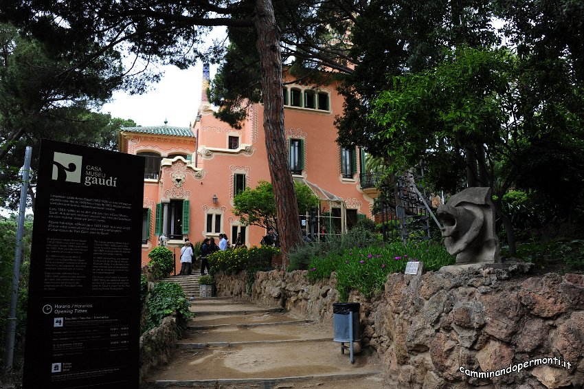 124 Parco Guell.JPG